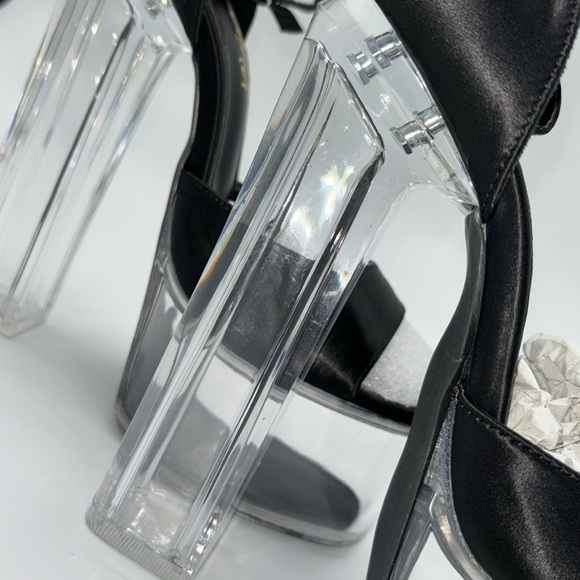 Liliana Clear Platform Block Heels - Picture 7 of 15